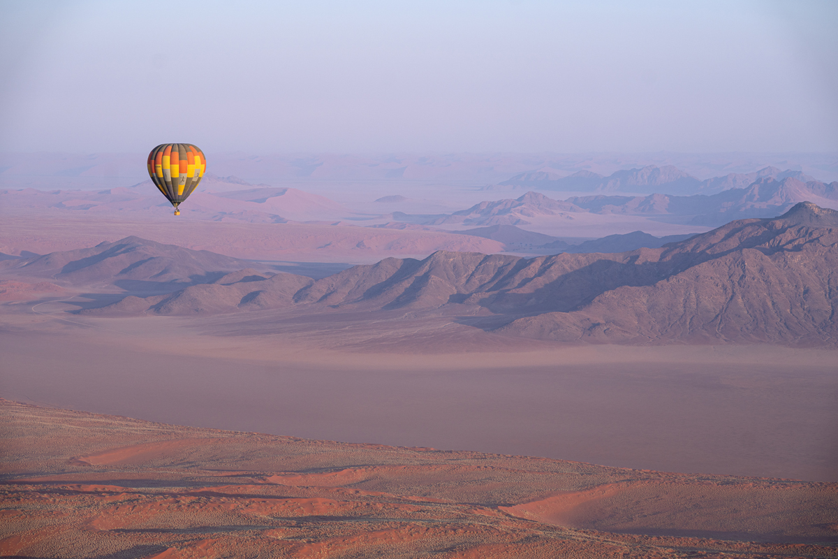 35Kwessi Dunes - Hot air ballooning 1
